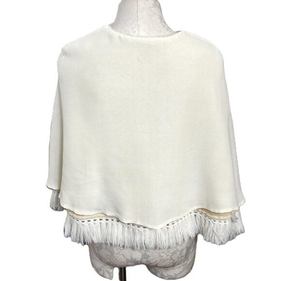 Vintage 60’s 70’s Handcrafted White Faux Fur Capelet With Fringe - Picture 9 of 13
